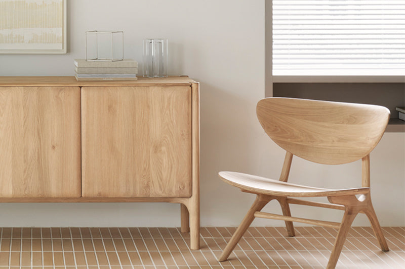 Lounge Chairs & Ottomans